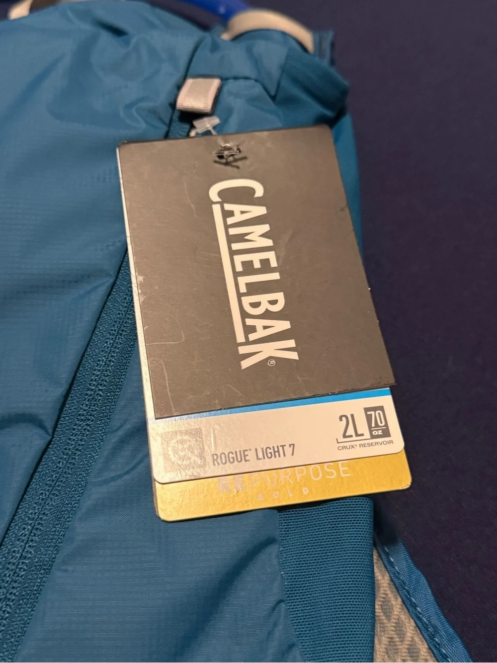 NWT CamelBak Rogue Light 7 Hydration Backpack in Teal Blue Reservoir 2L
